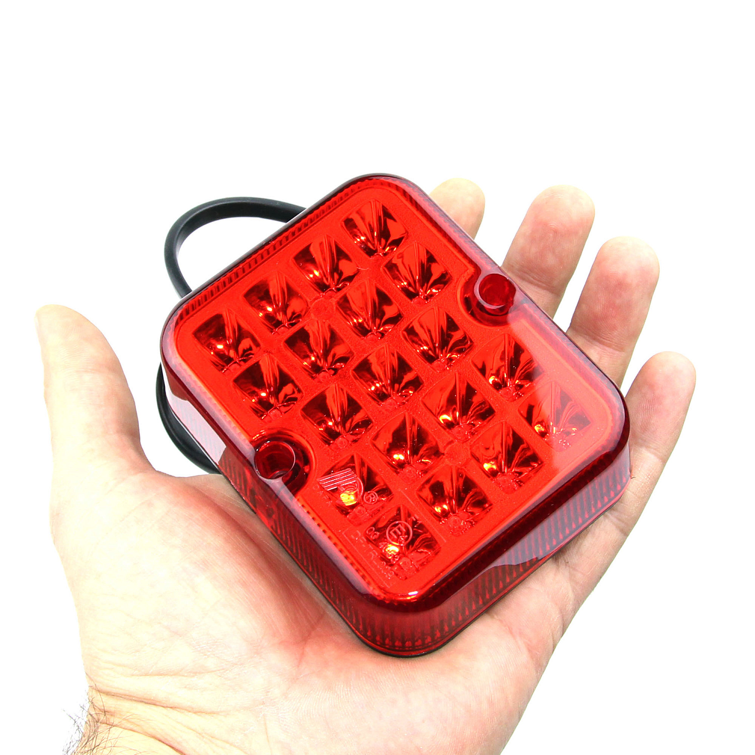 Задние противотуманные огни DF-TRL009 DM+